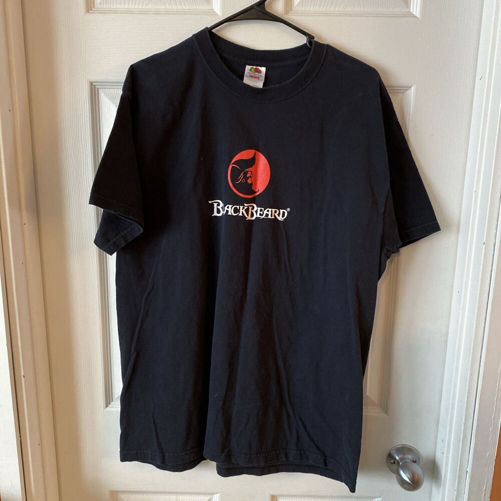 Blackbeard Spiced Rum Shirt Men’s Size XL Fruit Of The Loom Heavy Cotton